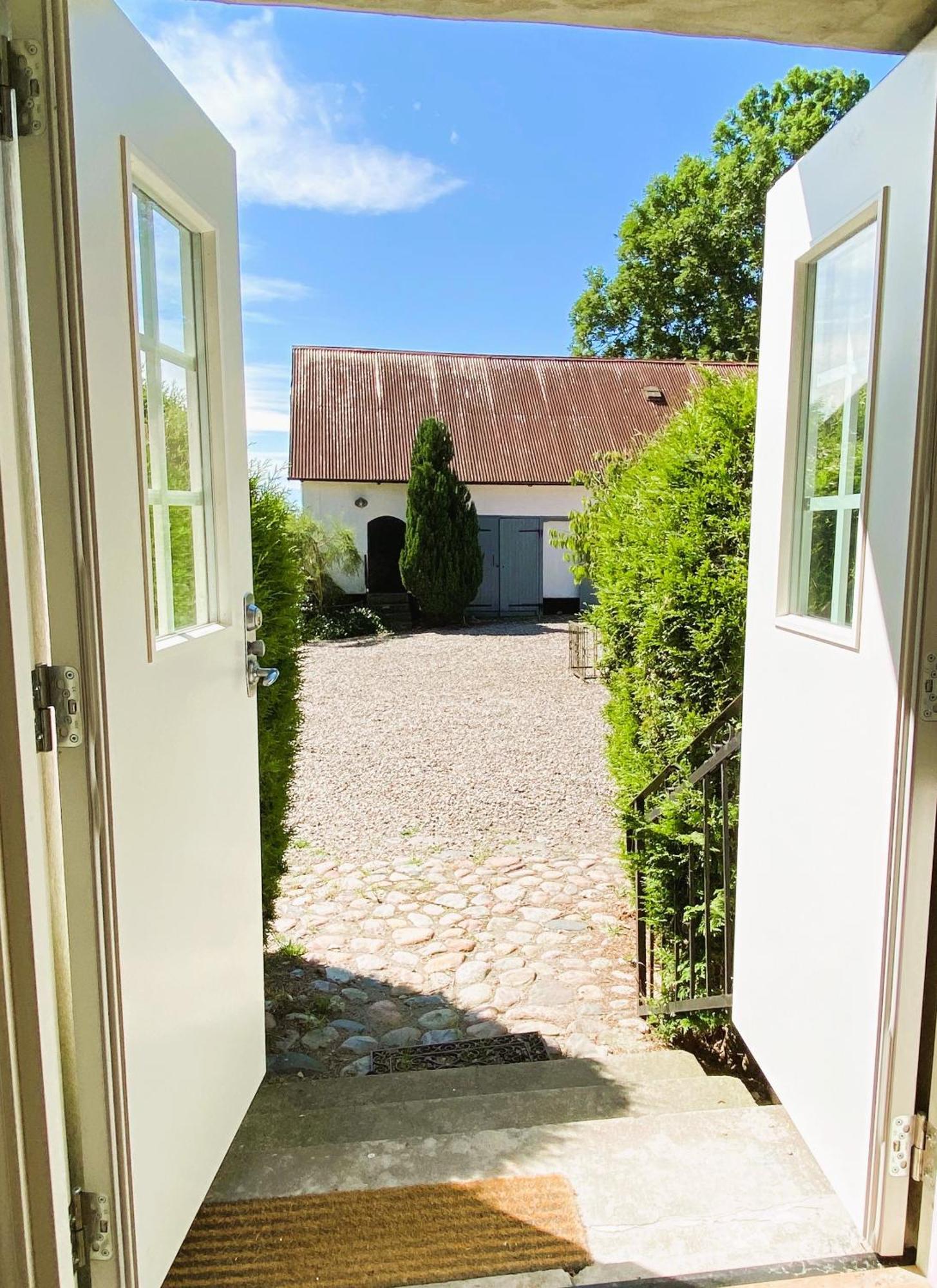 Sydkustens At Tullnaes Vingard Klagstorp Exterior photo